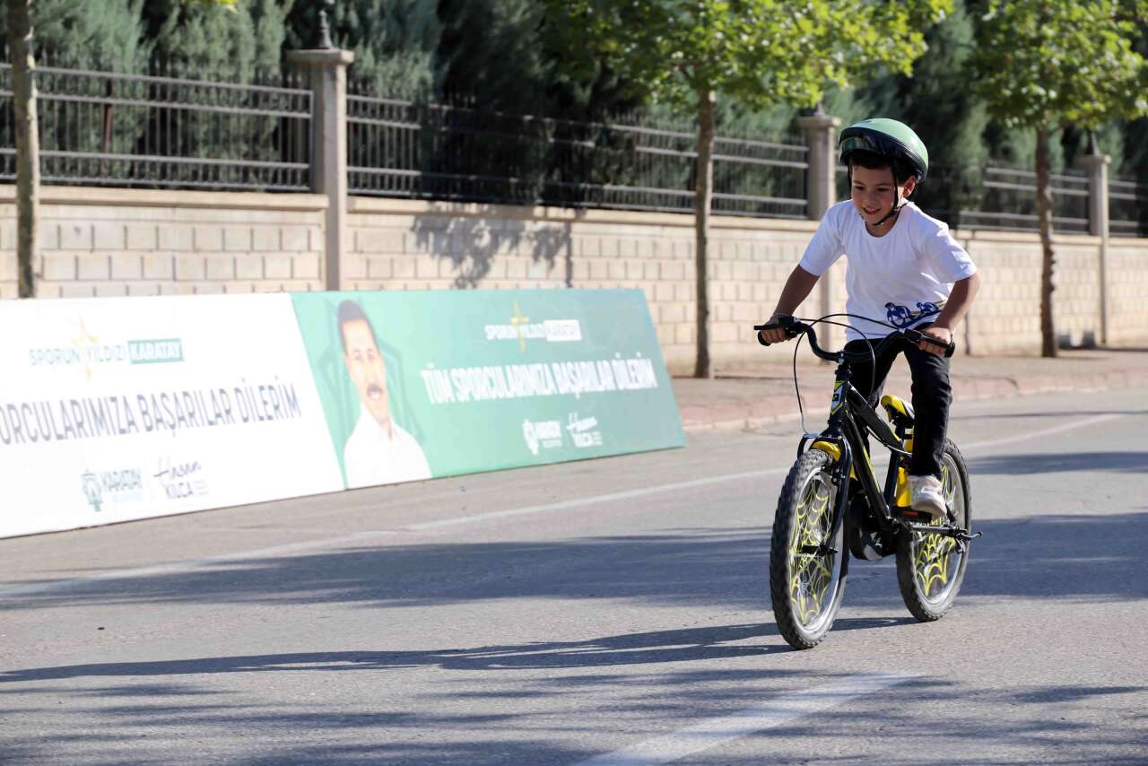 Konya’da 500’e yakın çocuk şampiyonluk için pedal çevirdi 4